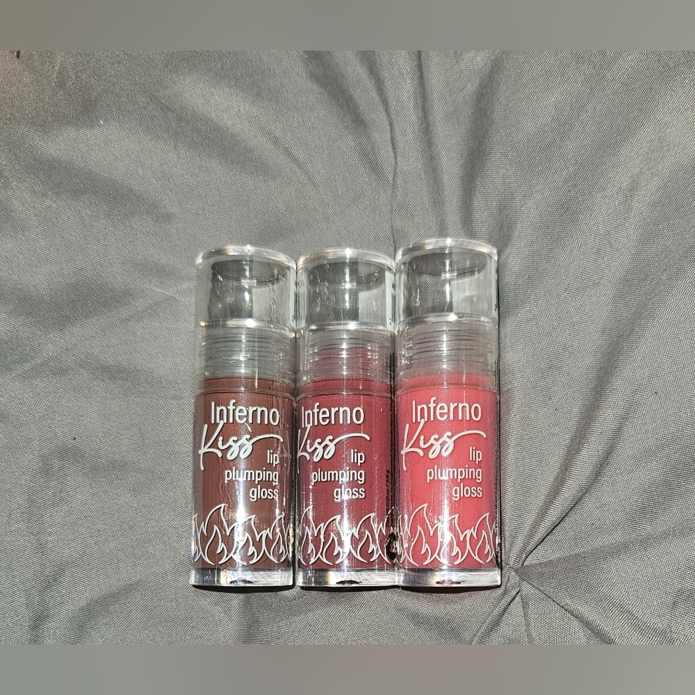 AOA Inferno Kiss Lip Plumping Gloss Bundle BNIB